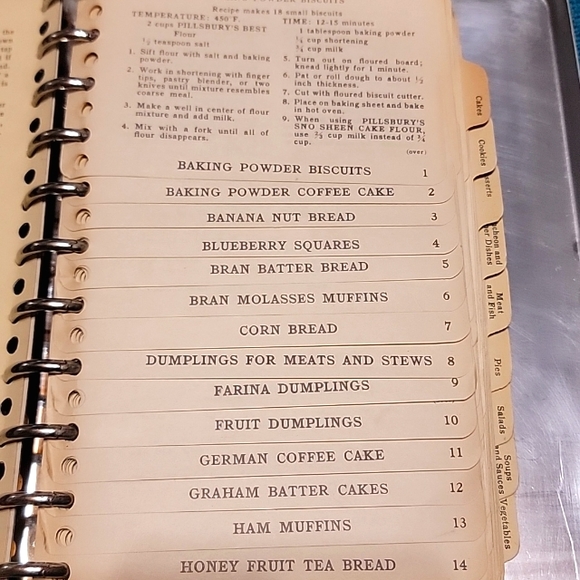 Vintage Pillsbury Cookbook with Aluminum Cover - Picture 9 of 12